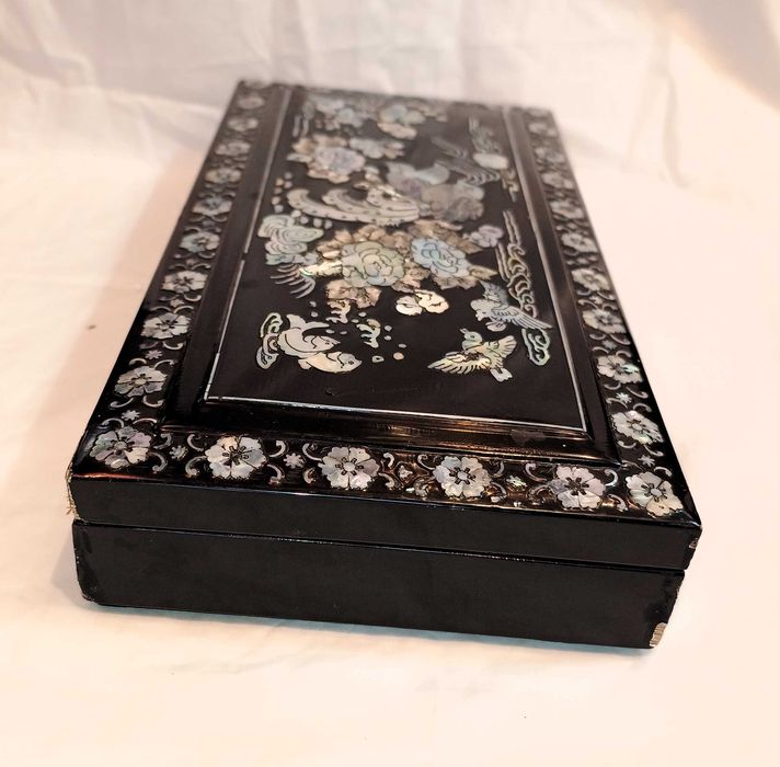 Caixa Oriental Lacada Madrepérola