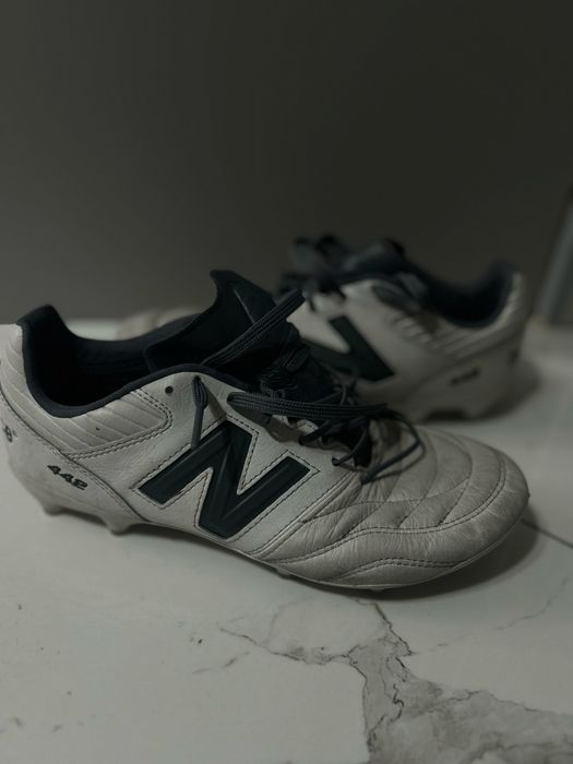 Бутсы new balance