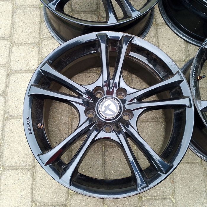 alufelgi czarne 4 szt. 17 cali VW, Audi, Skoda,Mercedes