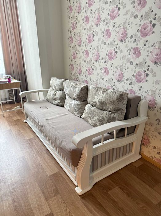 Диван Цезар Константа