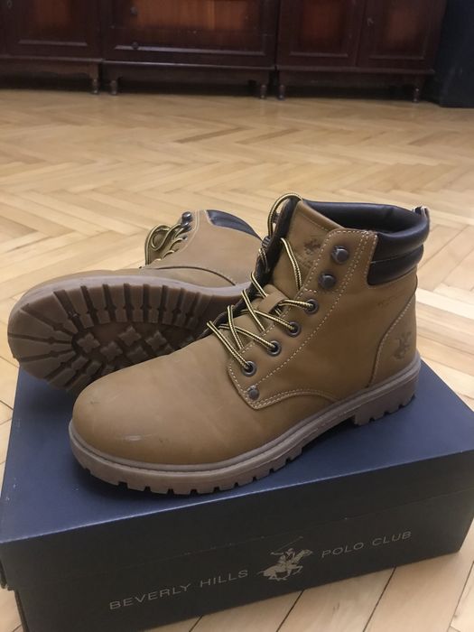 Чоловічі черевики