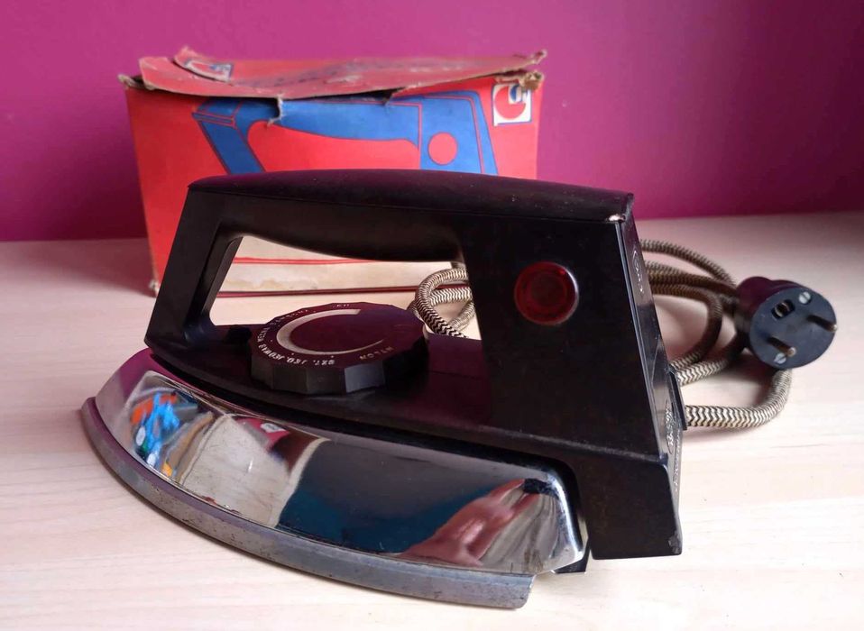 Żelazko elektryczne KR-1 PRL vintage