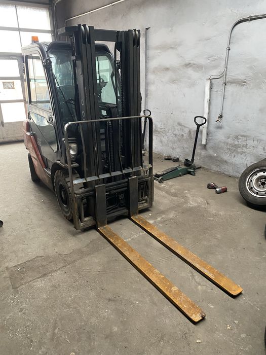 Wózek widłowy Toyota 02-8FGF25 2018r. Gaz Triplex Wolny skok Kabina