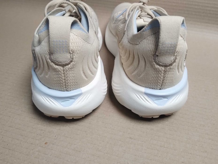 buty do biegania biegowe 42 Brooks Adrenaline 25