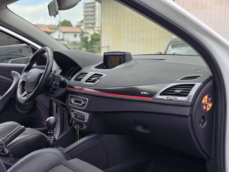 Renault mégane III sw gt line 1.5dci 110cv