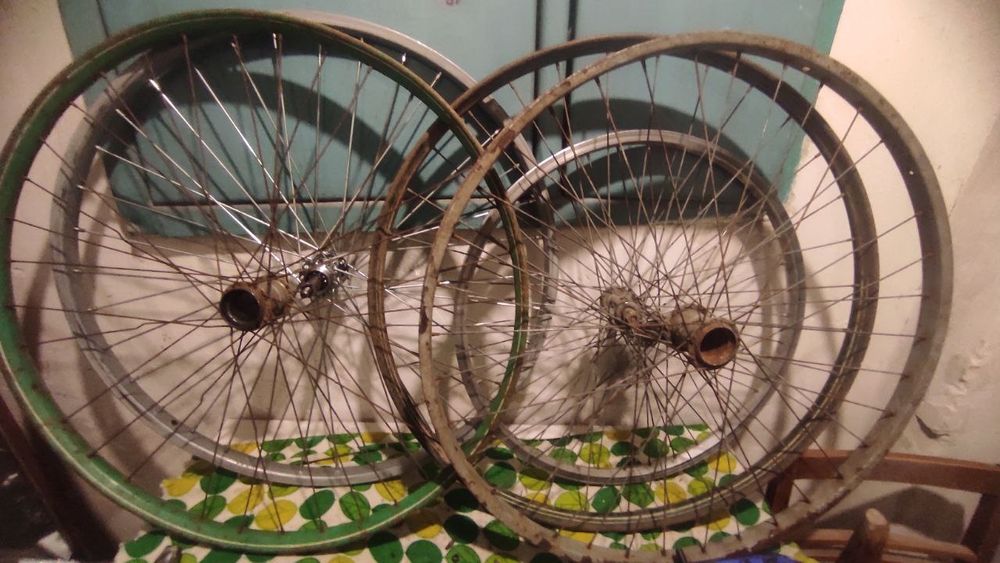 Продам велозапчасти одним лотом