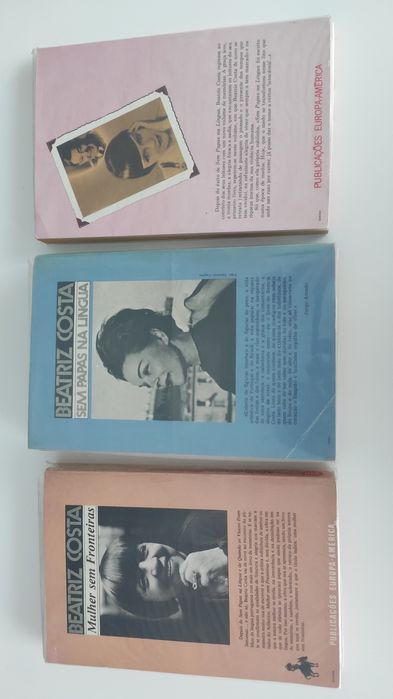 2 livros Beatriz Costa