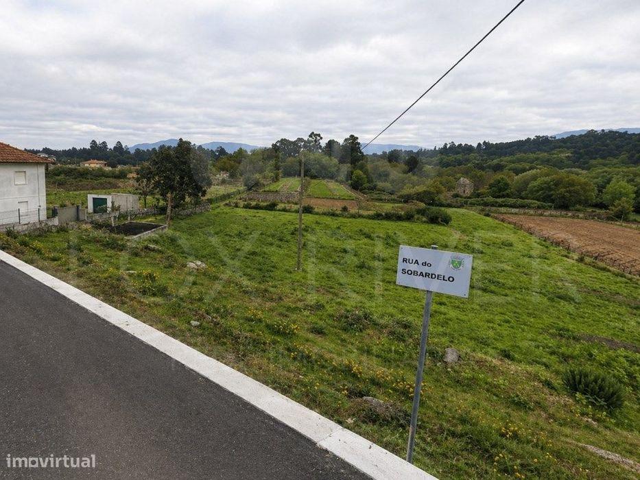 Terreno para construção em Troporiz, Monção — Mazedo E Cortes, Viana do Castelo