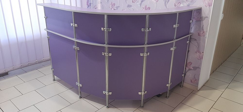 Стойка администратора