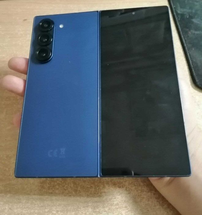 Смартфон Samsung Galaxy Z Fold 6 12/512GB