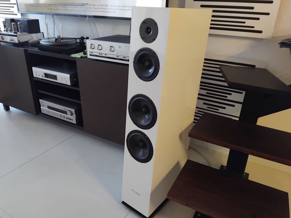 Kolumny Pylon Diamond 30