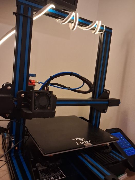 Vendo Creality Ender 3 v2493978300062126081