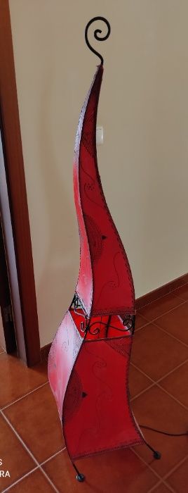 Candeeiro de pé marroquino