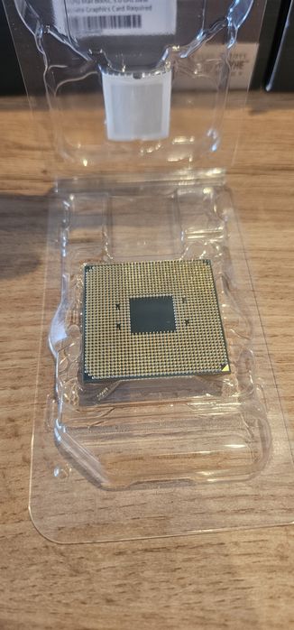 AMD Ryzen 7 5700X