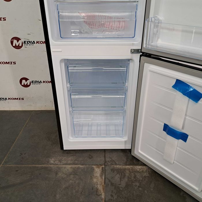 Lodówka Chiq FBM157L42 [2 lata gwar] E/144cm wys/157litrów/39dB [7]