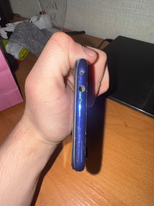 Телефон redmi note 7 під розбір