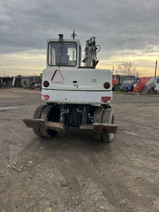 Эксаватор KOMATSU PW 75