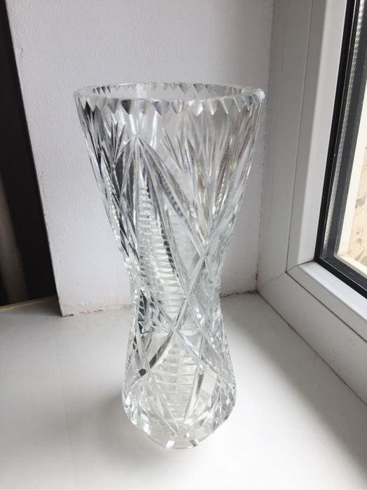 Ваза для цветов стеклянная