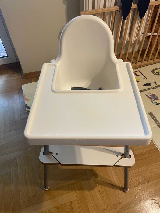 Krzesełko Ikea antilop z podnóżkiem