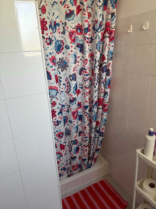 Quarto para arrendar Alvalade