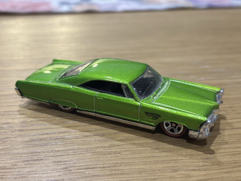 Hotwheels '65 PONTIAC BONNEVILLE 2002