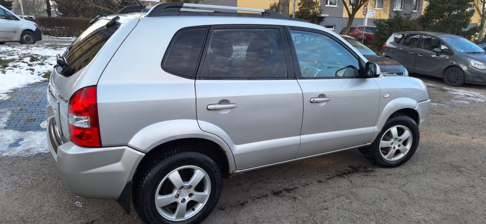 Hundai Tuscon 2.0 Benzyna.