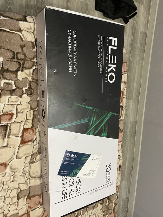 Змішувач ванноі кімнати FLEKO SS304