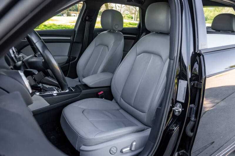 2017 Audi A3 Sportback e-tron Premium