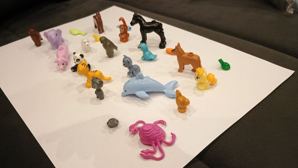 Mix oryginalnych zwierzątek lego tygrys, panda, świnka, słoń i inne