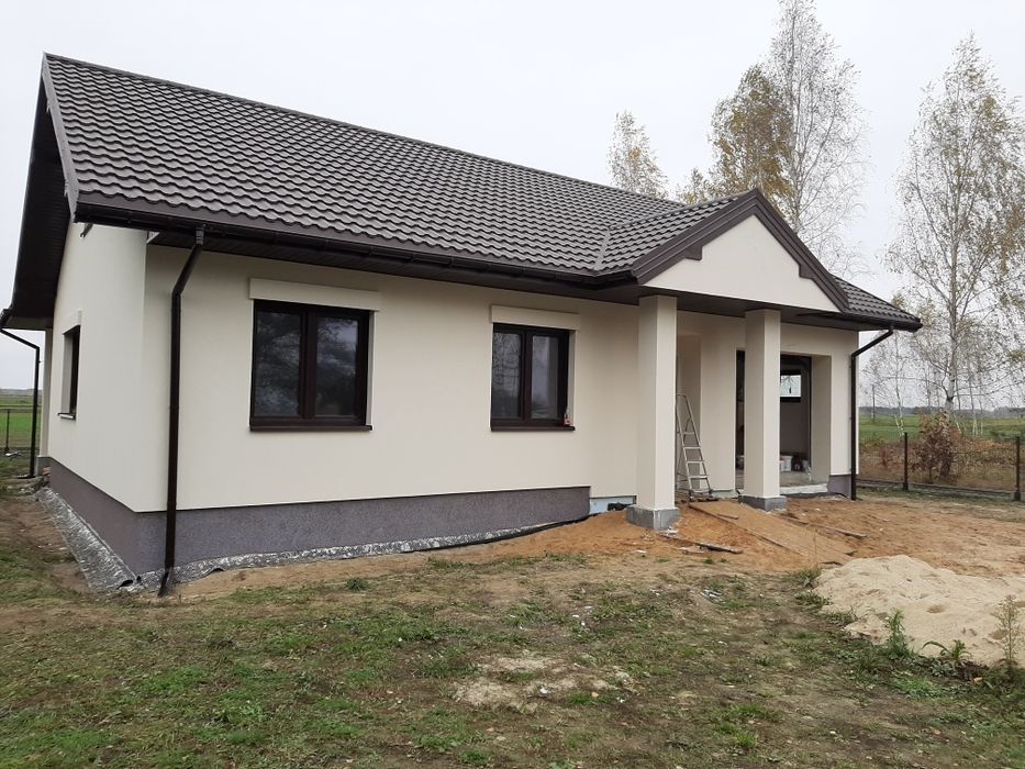 Elewacja ,docieplenia ,podbitka ,drobne remonty .Wolny terminy