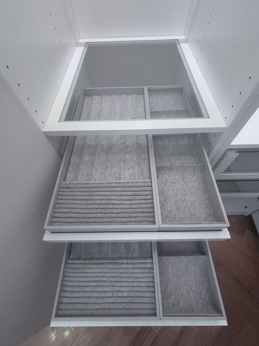 Szafa czterodrzwiowa Ikea