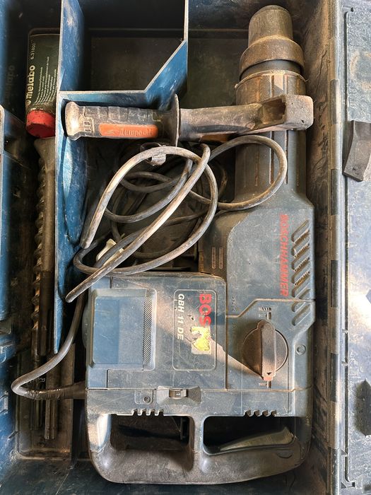 Перфоратор / Відбійний молоток Bosch GBH 11 DE Professional (SDS-Max)