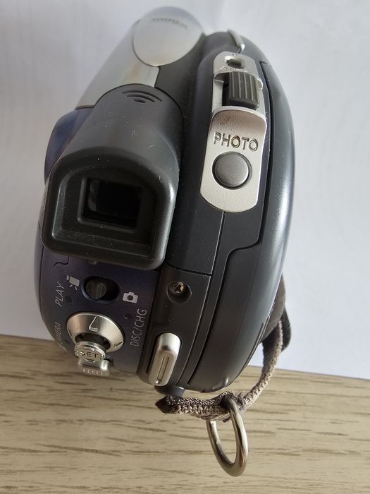 Canon Camcirder DC 210