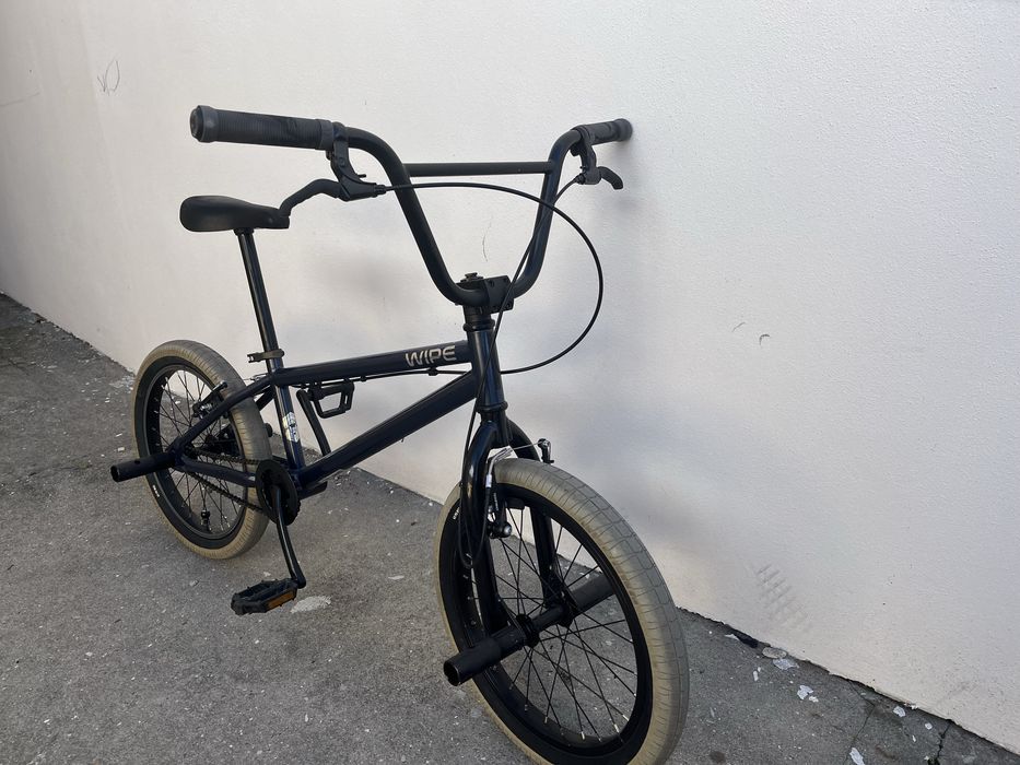 BMX Wipe 18” Quase nova