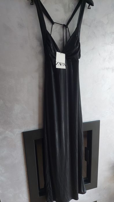 Elegancka sukienka Zara