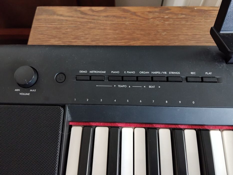 Pianino cyfrowe Yamaha NP-15 Piaggero Black