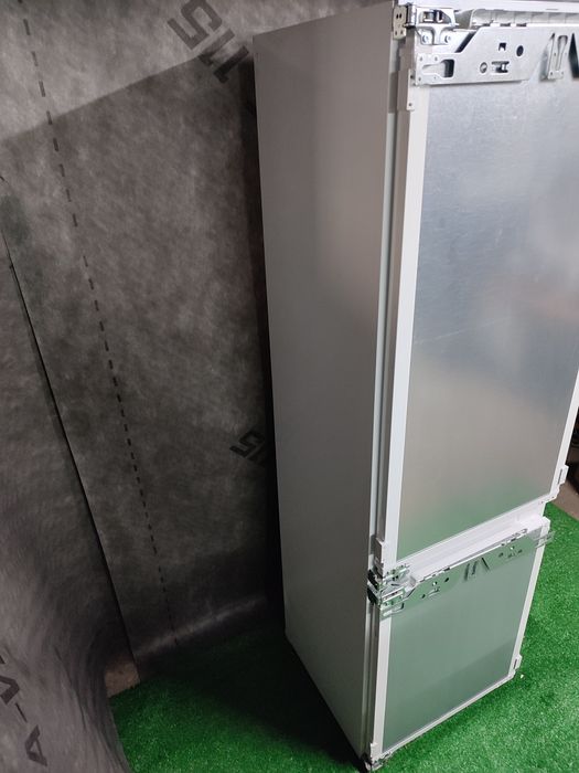 Lodówka Miele KFN 37232 ID  do zabudowy!