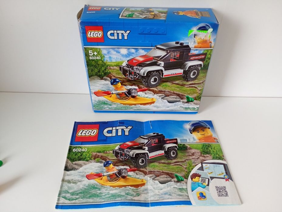 LEGO City 60240 - Przygoda w kajaku