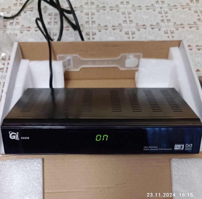 Супутникові антени - тюнера