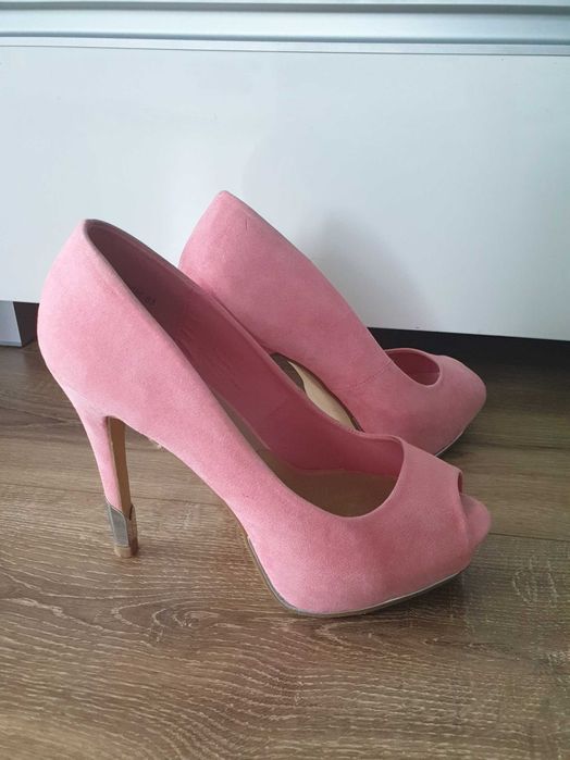 Szpilki łososiowe 12cm New Look