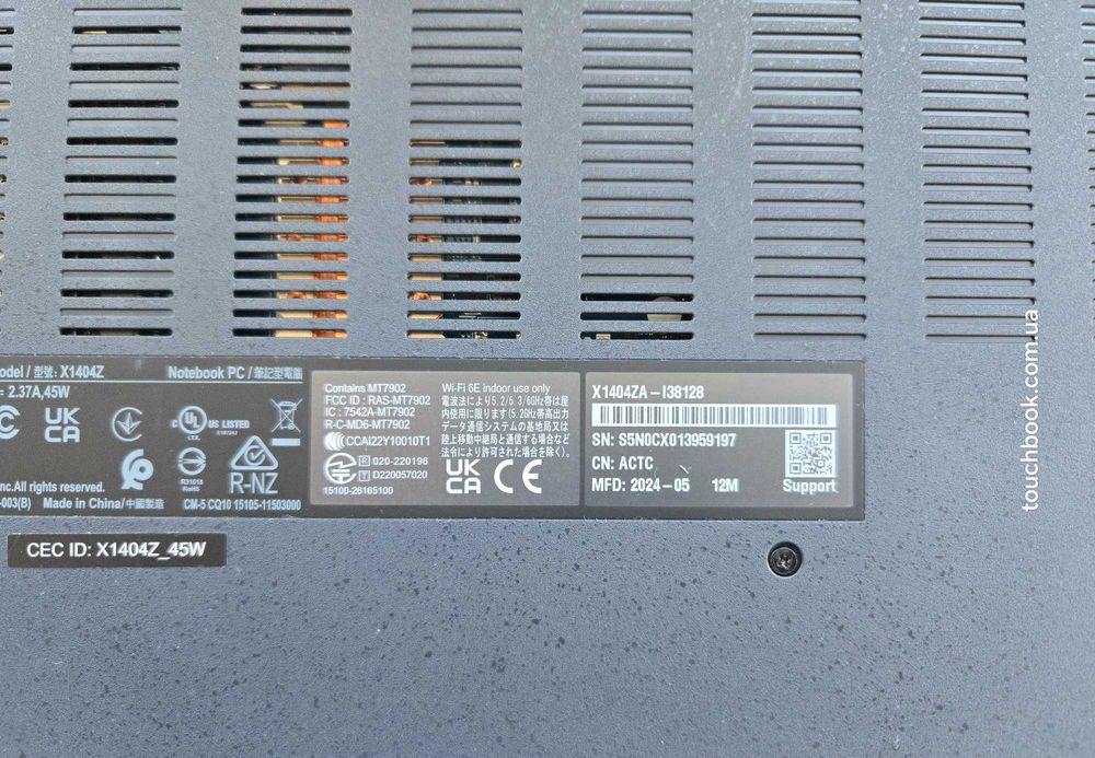 ASUS VivoBook X1404ZA i3-1215U 12/256GB M.2 NVMe Windows 11 2024