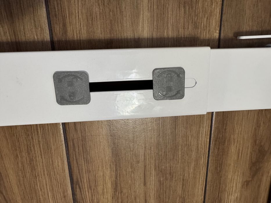 Podstawka pod pralke i suszarke