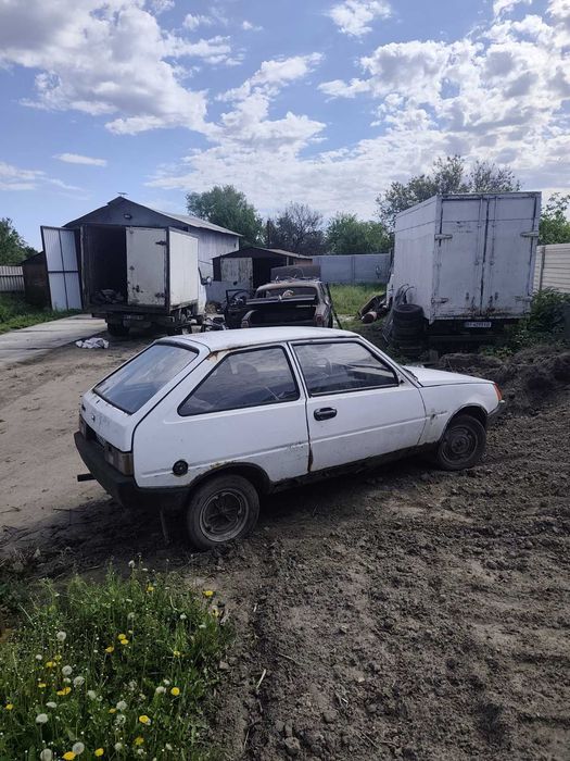 Продам     таврию