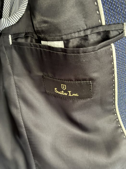 Blazer Suits Inc