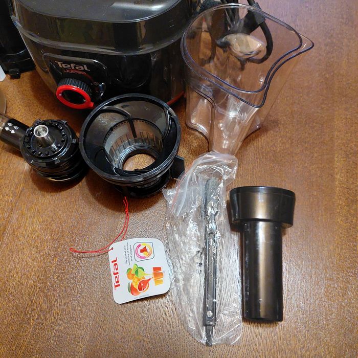 Соковижималка шнекова tefal zc15 тефаль