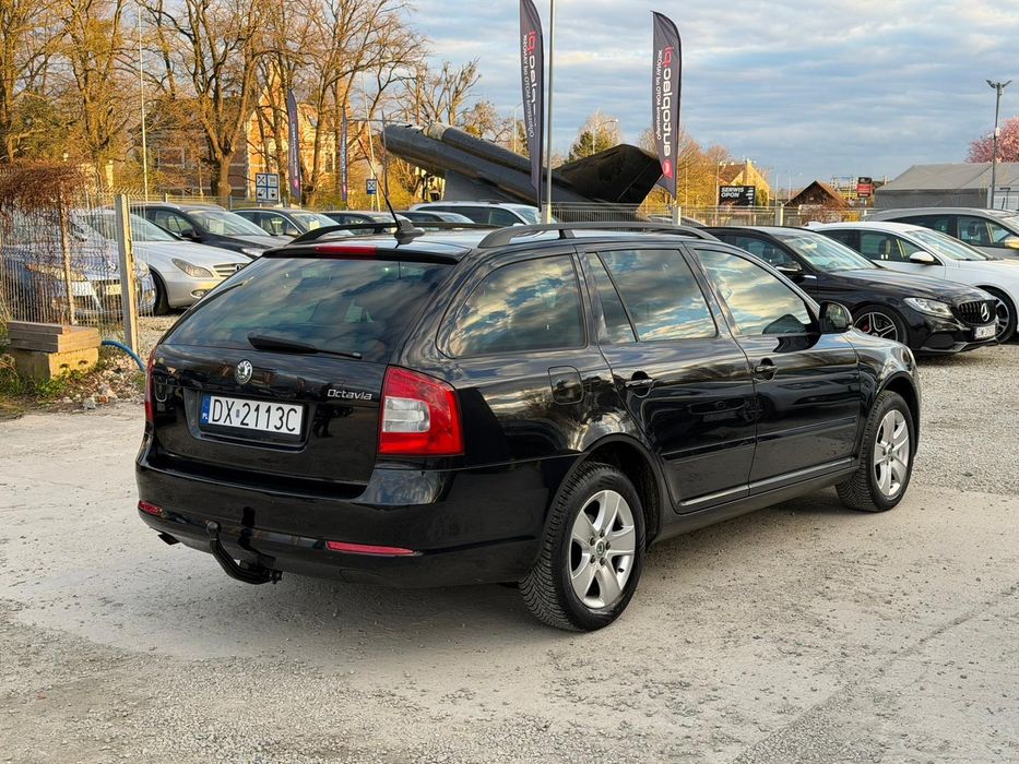 Skoda Octavia 1.2 Benzyna/2010r/Navi/Klima/Hak/PDC/Alufelgi/Zamiana
