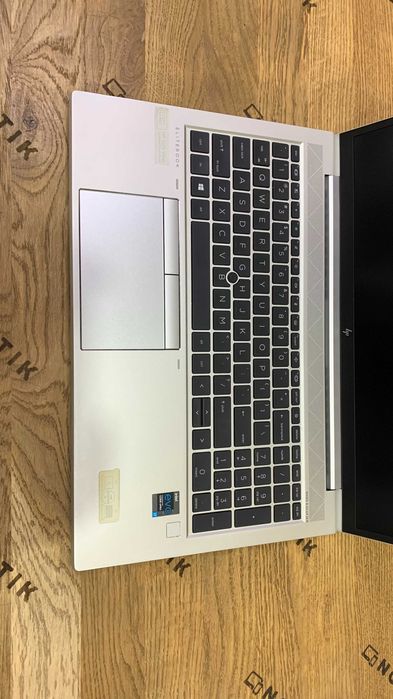 Ноутбук HP EliteBook 850 G8 i7-1185G7 / 16GB / SSD 256GB / FHD IPS