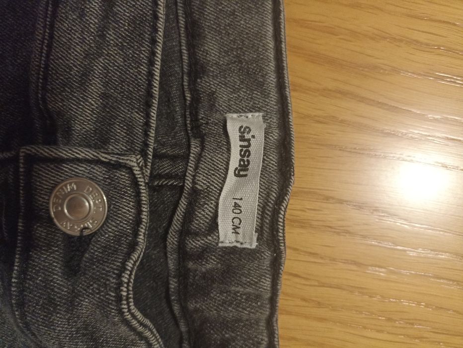 Spodnie jeansowe dla chłopca r.140 szare