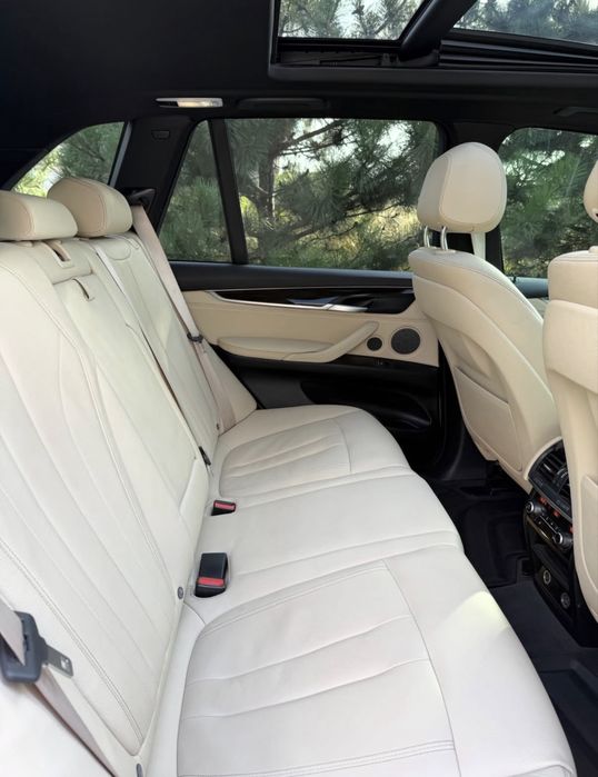 ПРОДАМ BMW X5 F15 Plug-in Hybrid