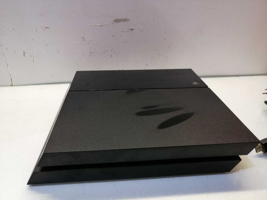 Sony Playstation 4+2 Pady 1 tb